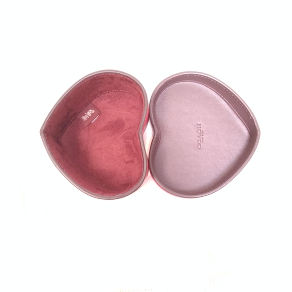 NWT Coach Heart Signature Khaki Red Trinket Box - Picture 5 of 13